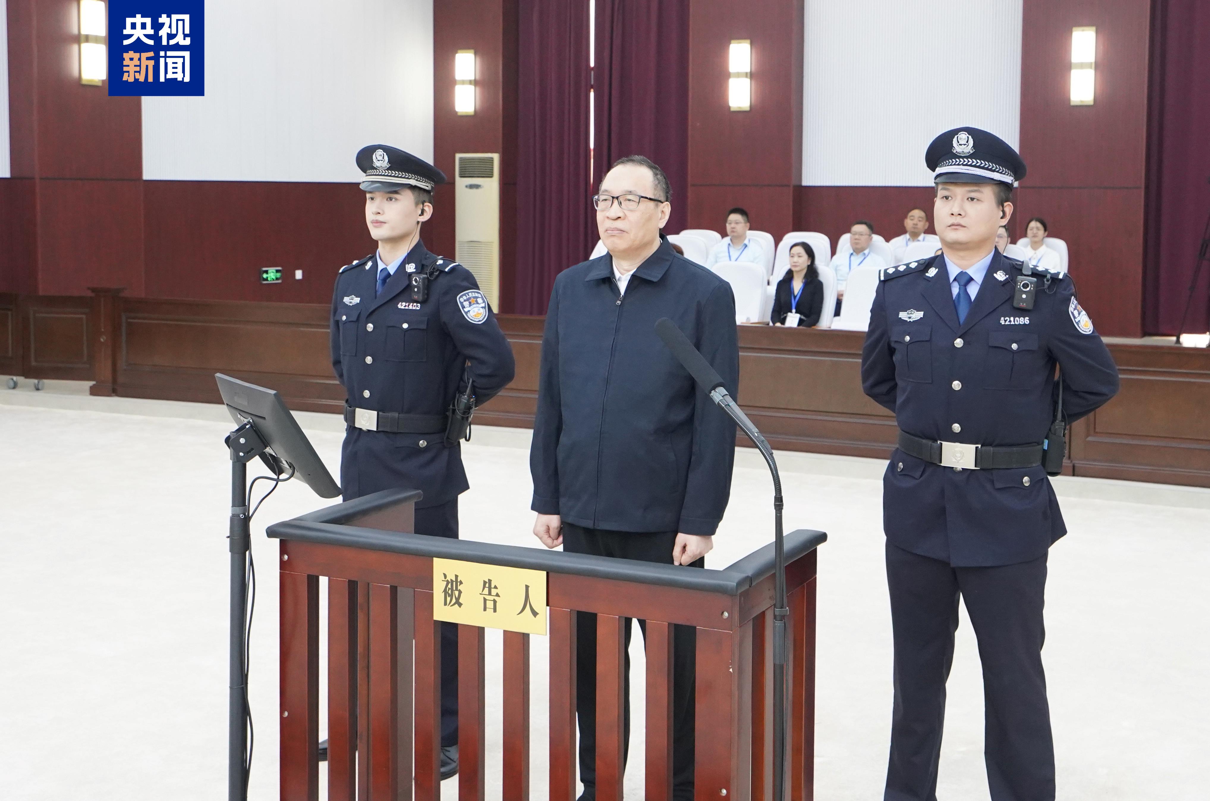 李锦明受贿伪造武装部队证件案宣判，正义终将到来，军中不容贪腐