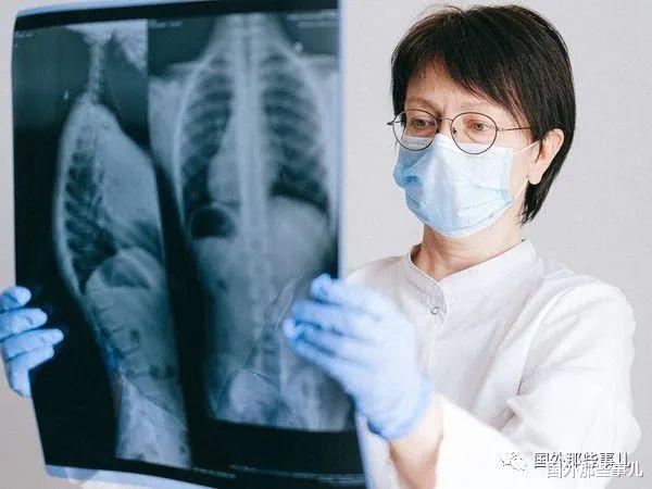 24岁女生干咳两个月后查出肺癌，年轻并非免疫金牌