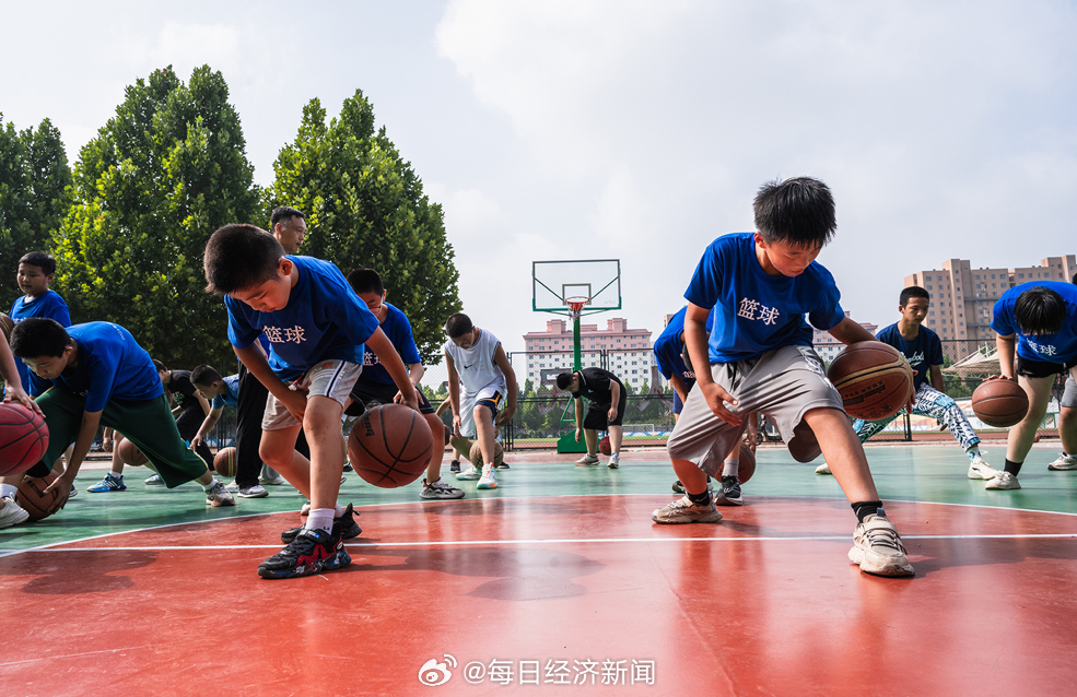 重磅推出，学生跨省转学一网通办——便捷高效，你的转学之路从此不再坎坷！